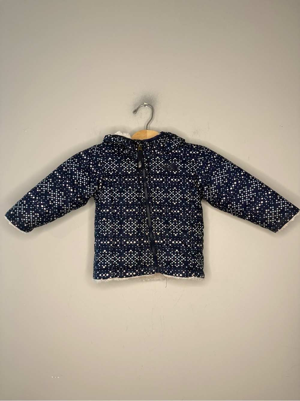 $34 ADD ON the north face reversible blue jacket sherpa lined 6-12M patagonia